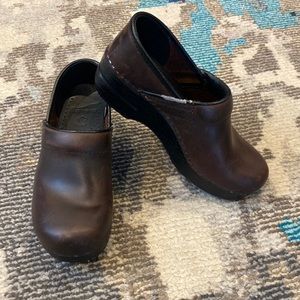 Brown Leather Dansko Clogs size 35
